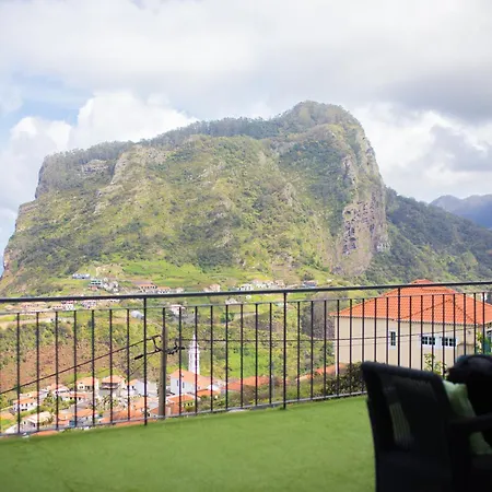 Cantinho Ff * Santana (Madeira)